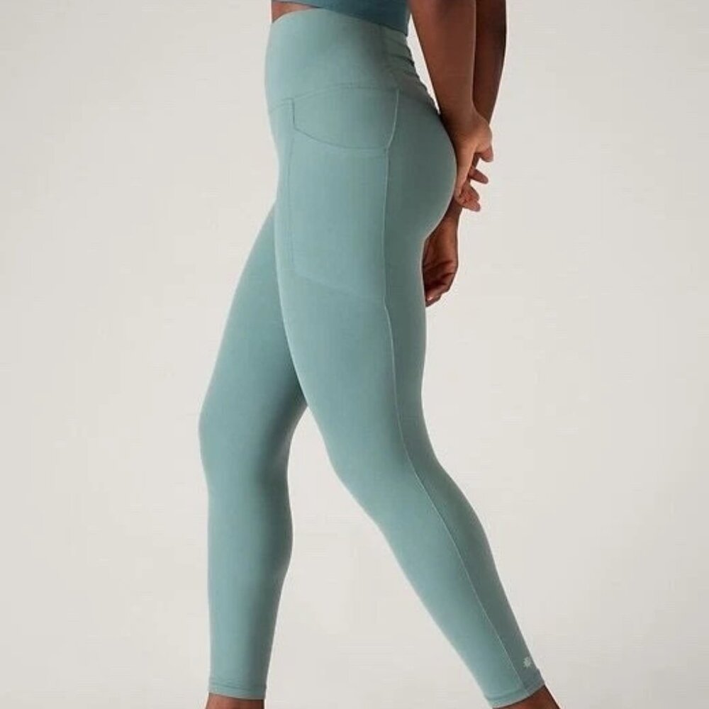 Athleta Salutation Stash High Rise Cinch Capri size XXS Oxidized Green - Picture 2 of 4